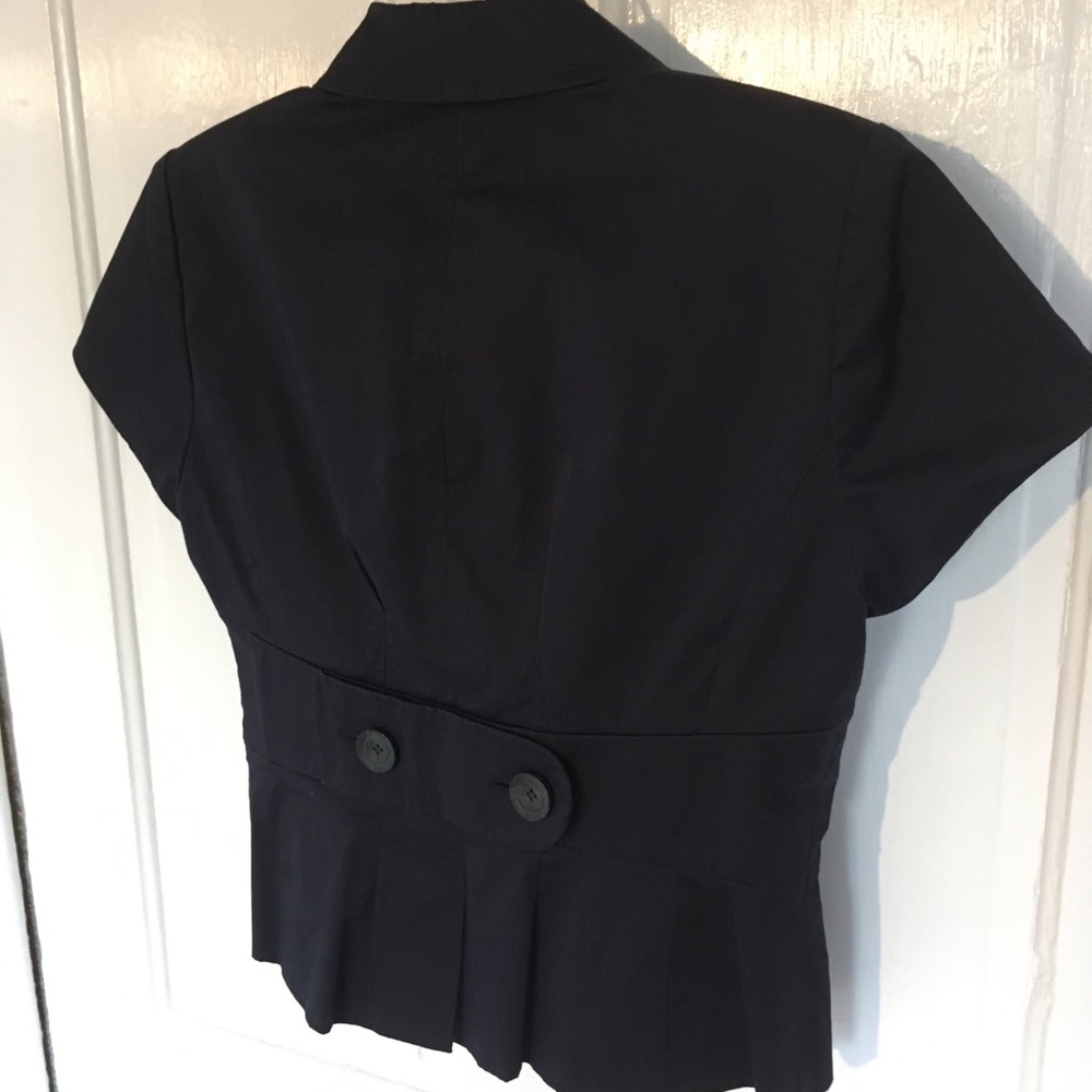 ☀️2/$20☀️ LOFT Navy short sleeve blazer - Picture 4 of 7